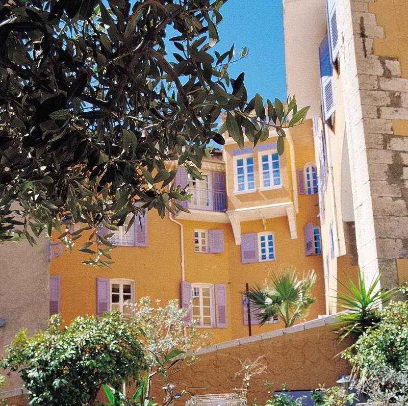 Hotel Restaurant Du Patti Grasse Exterior foto